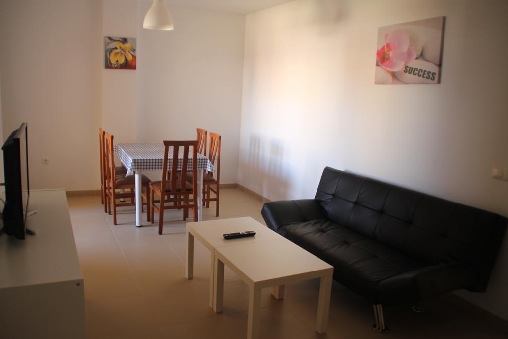Apartamentos Playamar โรเกตัสเดมาร์ ภายนอก รูปภาพ
